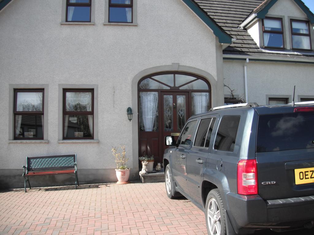 Narrow Gauge B&B Ballymoney Εξωτερικό φωτογραφία